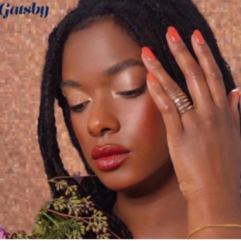 Habit Cosmetics Bright Lights Creme Highlighter in GATSBY Dewy Finish